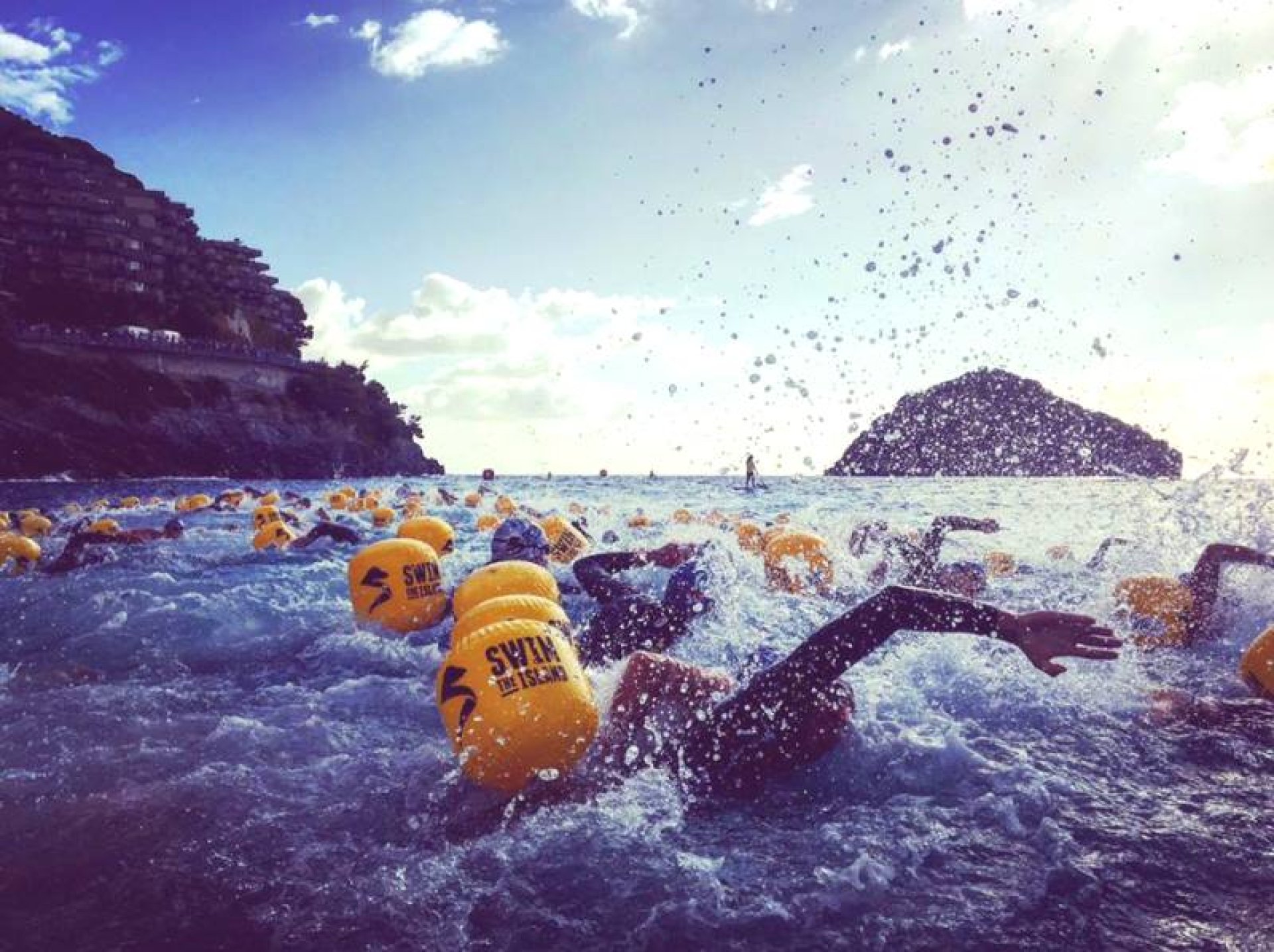 Course and exam for lifeguard with rafting specialization